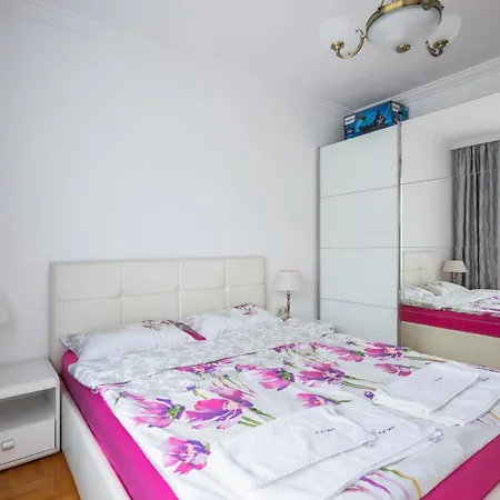 Modern Taste ~ 2bd Central Flat In 아파트 소피아